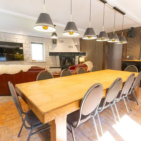 Le Refuge Des Isards